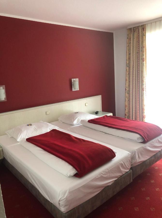 Haus Am Park Hotel Bad Hersfeld Exterior photo